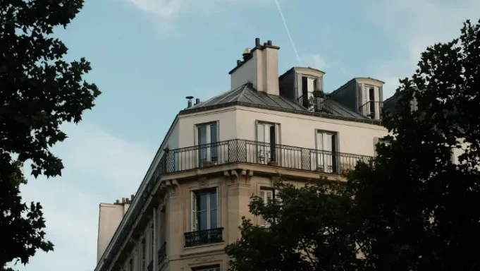 «Дом у парка»: психология выбора жилья рядом с природой в большом городе